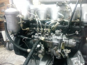 überholter Motor eines Mercedes W110 Diesel